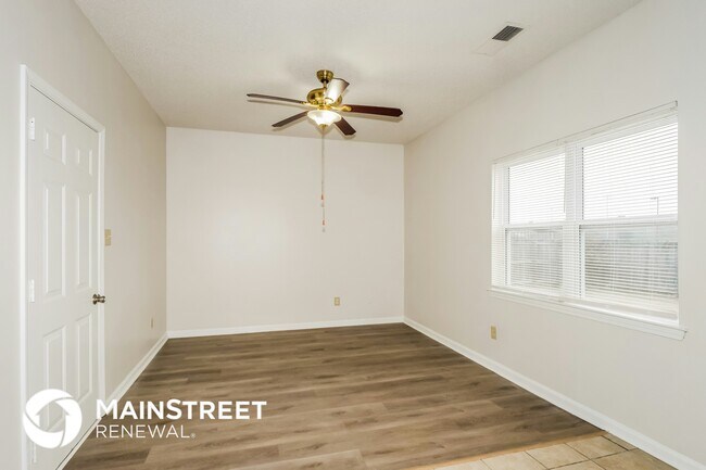 Foto del edificio - 4028 Long Creek Rd