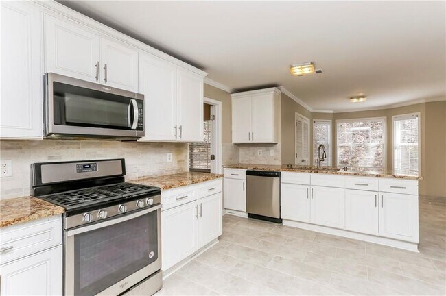 Foto del edificio - 5150 Rock Pl Dr SW