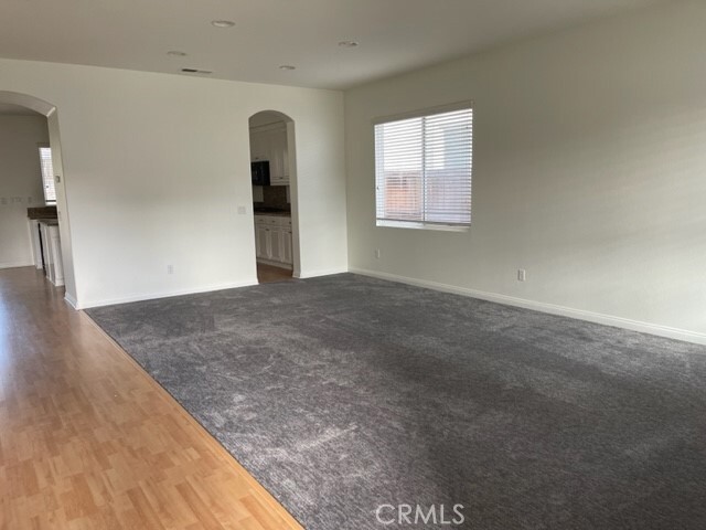 Building Photo - 29580 Hyperion St