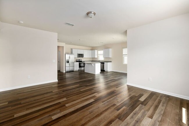 Building Photo - 1624 Garden Passage Dr