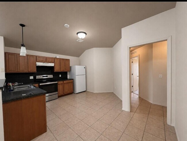Building Photo - 3614 Janus