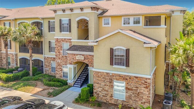 Building Photo - 10201 Courtney Palms Blvd