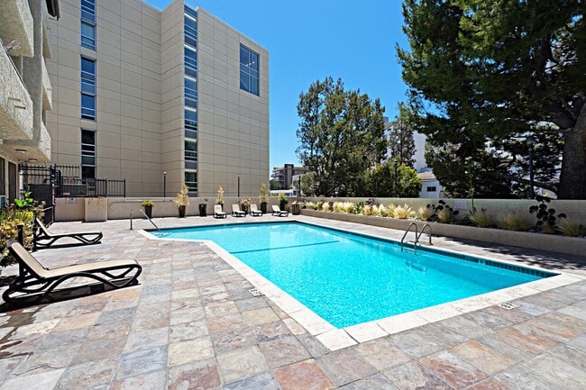 Foto del edificio - 10982 Roebling Ave