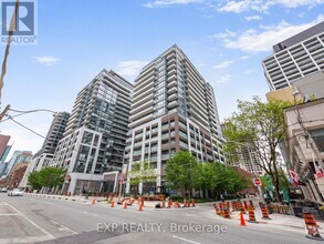 Building Photo - 460-460 Adelaide St E