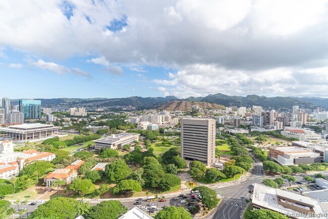 Building Photo - 801 South St