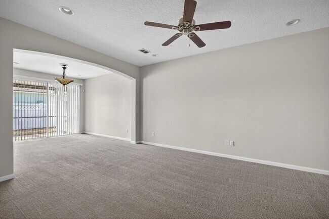 Foto del edificio - 3730 Creswick Cir