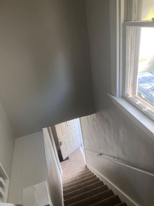 Building Photo - 1220 21st Ave