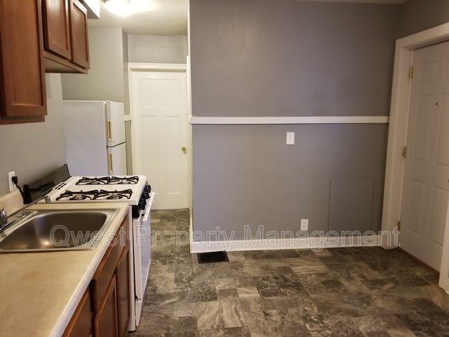 Foto del edificio - 650 Oakdale St SE