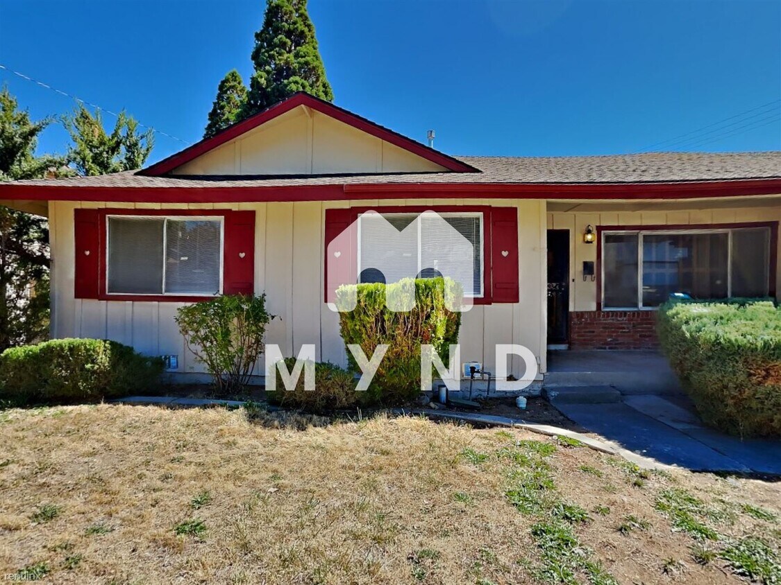 Foto principal - 4 br, 2 bath House - 750 Rhode Island Dr