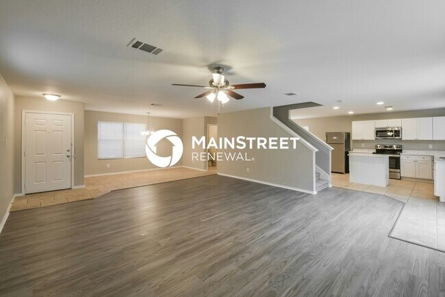Foto del edificio - 3 Bedroom Pet-Friendly Home in San Antonio, TX with Main Street Renewal