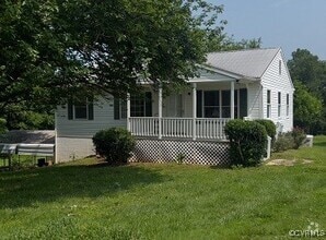 Building Photo - 15740 Redmore Ln
