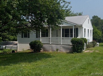 Foto principal - 15740 Redmore Ln