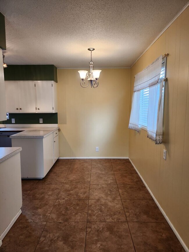 Foto del edificio - 1976 Somerset St