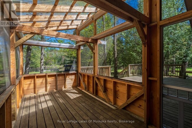 Building Photo - 1213 Sherwood Forest Rd