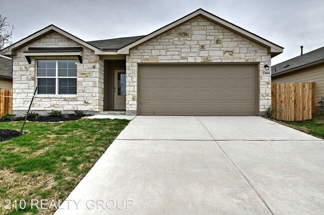 Building Photo - 4 br, 2.5 bath House - 13068 MINUET SWAY