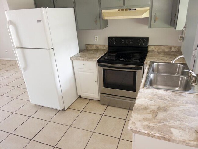 Foto del edificio - 2803 Griffin Rd