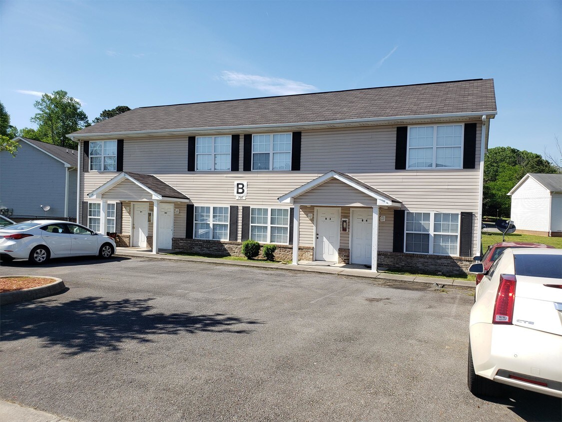 Foto principal - 797 Bermuda St