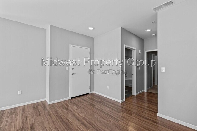 Foto del edificio - 4100 Lindell Blvd