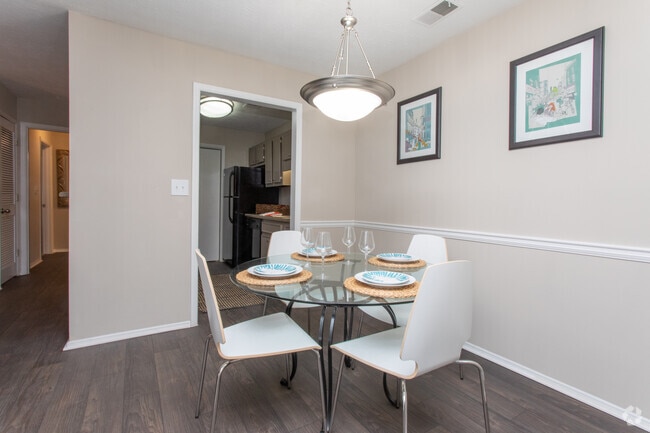 Comedor - Berkeley Landing Apartments