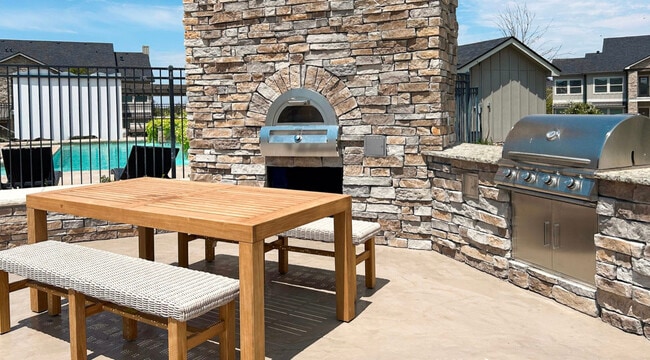 Pizza Oven - Portofino Apartments