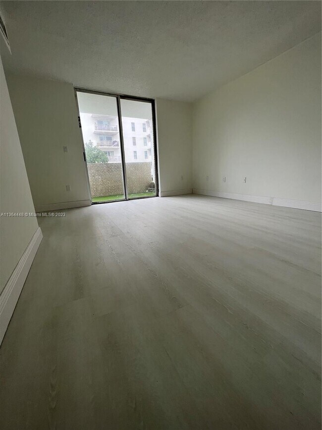 Foto del edificio - 1250 Alton Rd