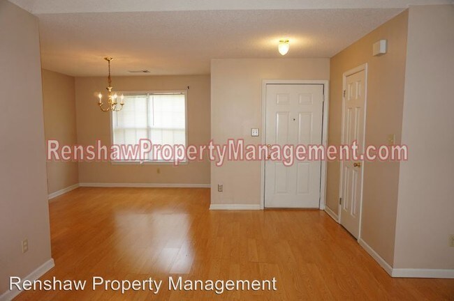 Foto del edificio - 3921 Pecan Trace Cv
