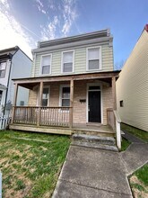 Building Photo - 207 Wellford St