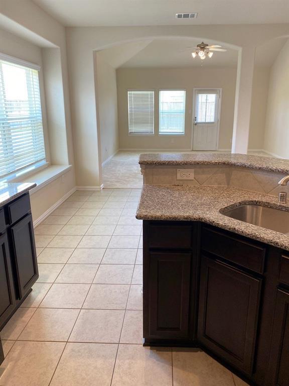 Building Photo - 2106 Del Mar Dr