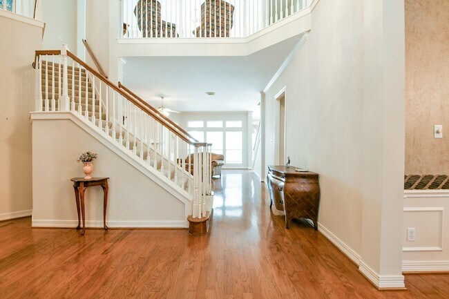 Foto del edificio - 3003 Grand Noble Cir