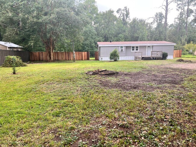 Foto del edificio - 30107 Campwood Dr