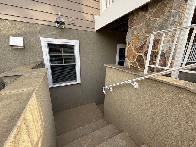 Foto del edificio - 514 Trailside Dr