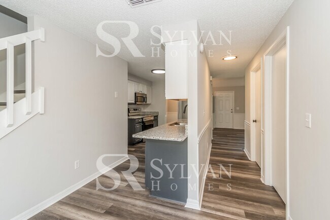 Foto del edificio - This charming 3BR 2BA home is ready to welcome you home