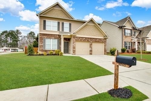 Building Photo - 2240 Bonny Glen Cir