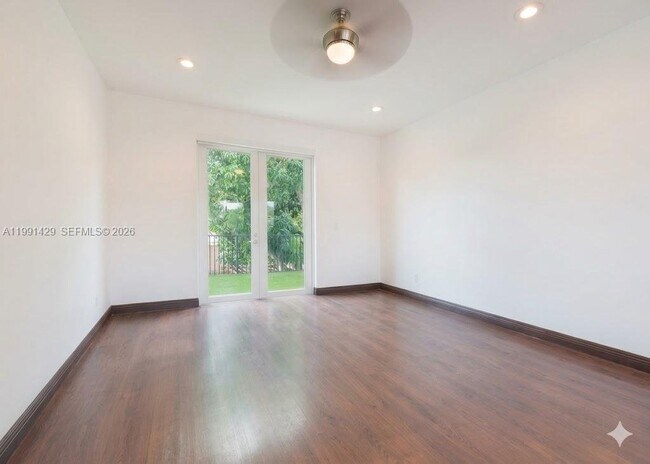 Foto del edificio - 8164 SW 171st St