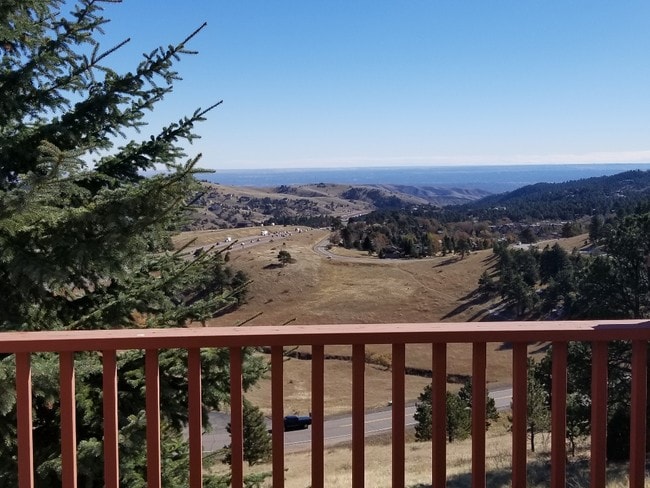 Photo - 556 Ridgeside Dr House