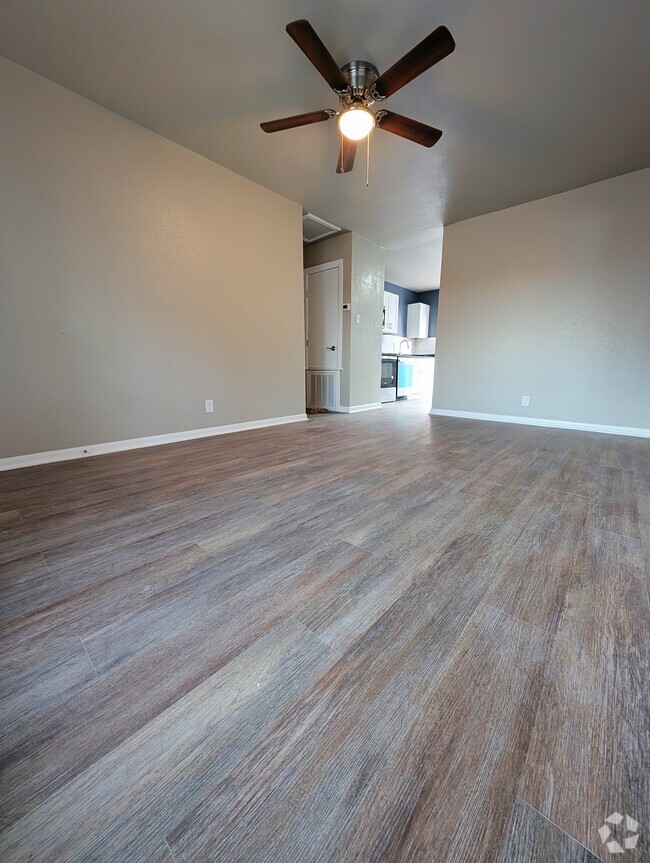 Building Photo - 5802 Magnes Ln