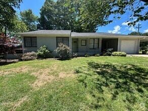 Building Photo - 5252 Hiram Lithia Springs Rd SW