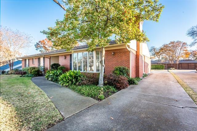 Building Photo - 6926 Colfax Dr