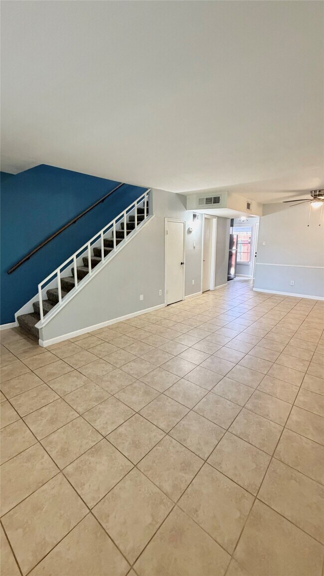 Building Photo - 5218 Milwee St