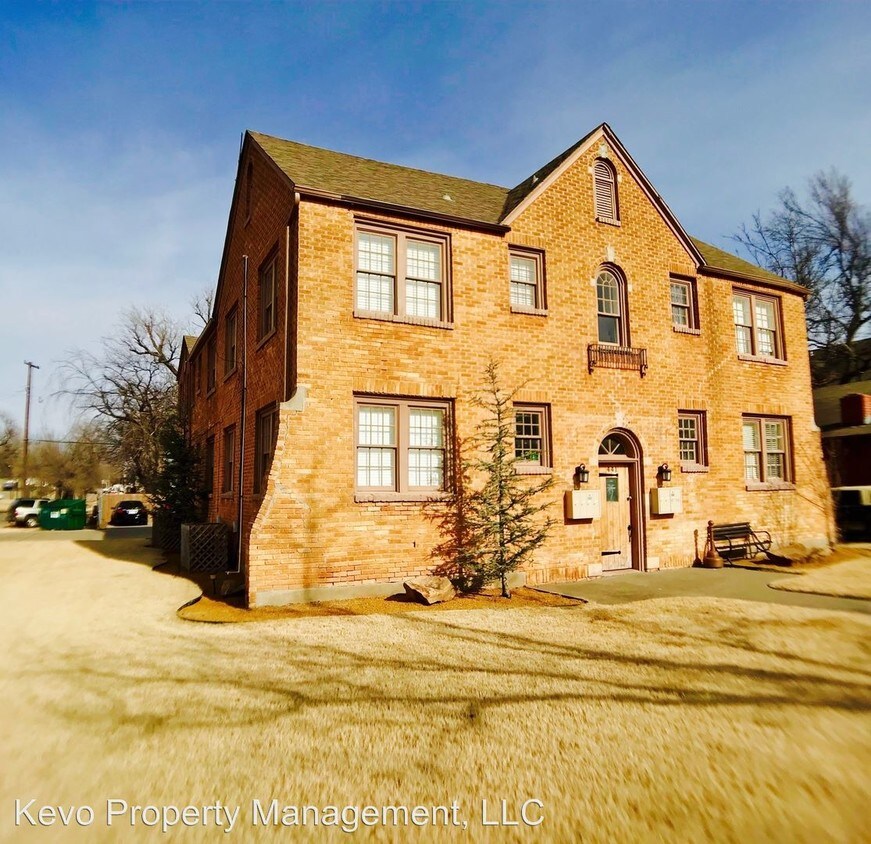 Primary Photo - 441 NW 28th St