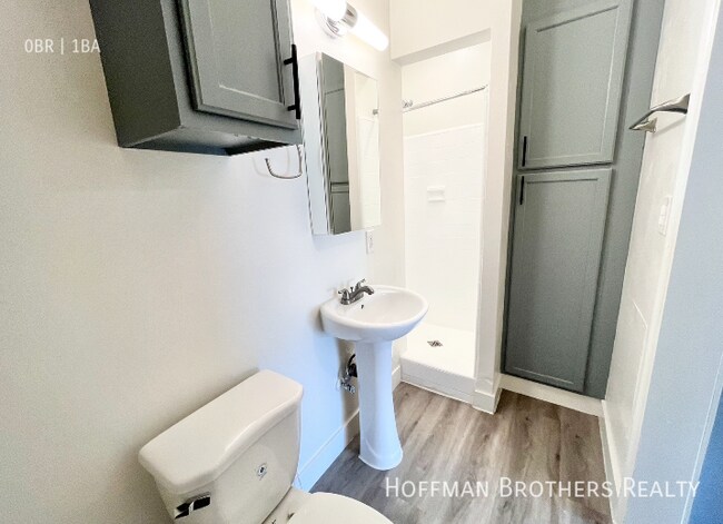 Foto del edificio - 6169 Coldwater Canyon Ave