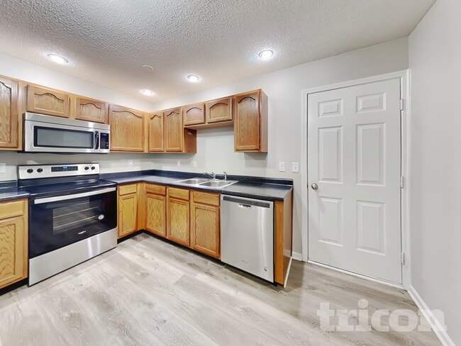 Foto del edificio - 10893 Glenayr Dr