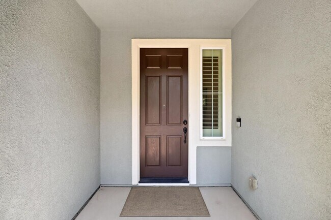 Building Photo - 907 Aubree Ln