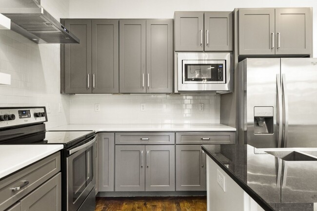 Foto del edificio - Newer construction in the heart of Inglewood