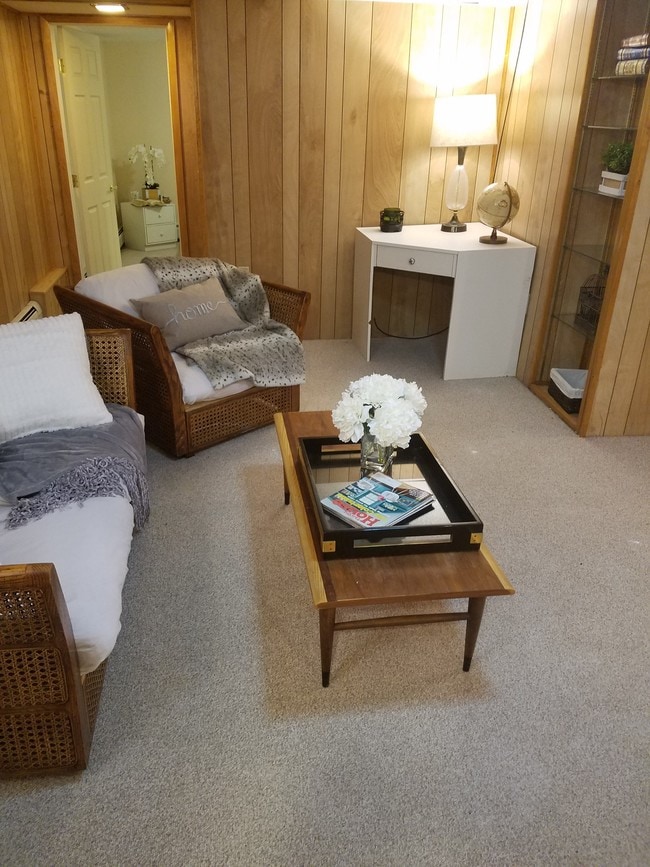 538 Kenwood Ave, Delmar, NY 12054 Room for Rent in Delmar, NY