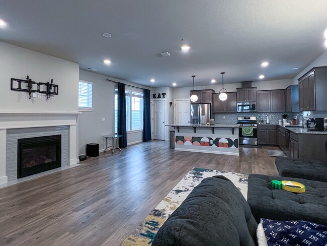 Foto del edificio - Amazing Location 3 Bedrooms 2.5 Bathrooms in the New Reeds Crossing Community!  Hillsboro near In...