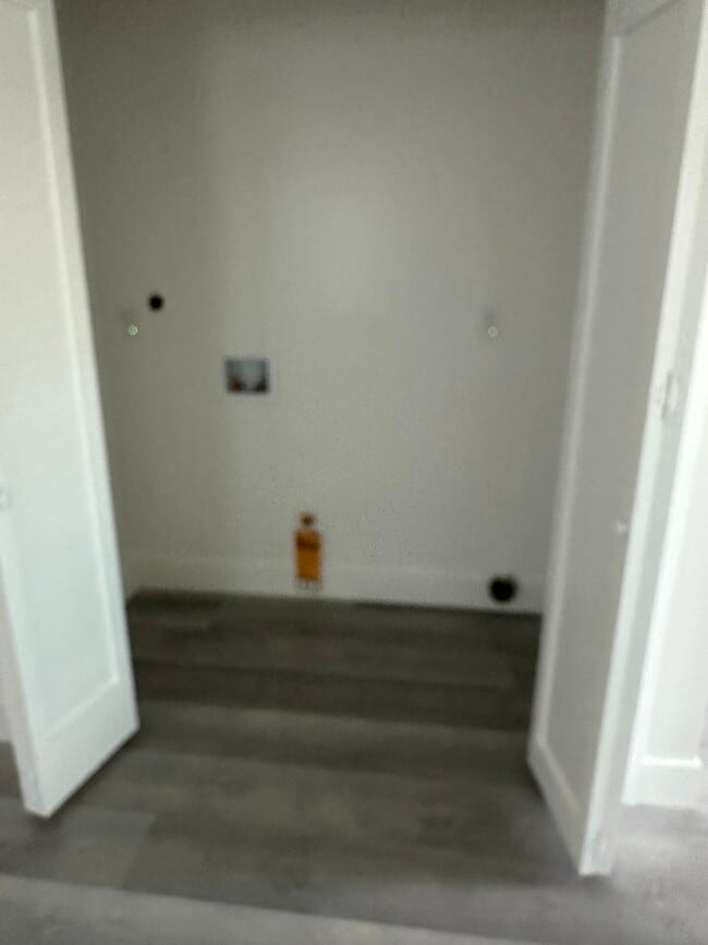 Foto del edificio - 500 W Buckthorn St