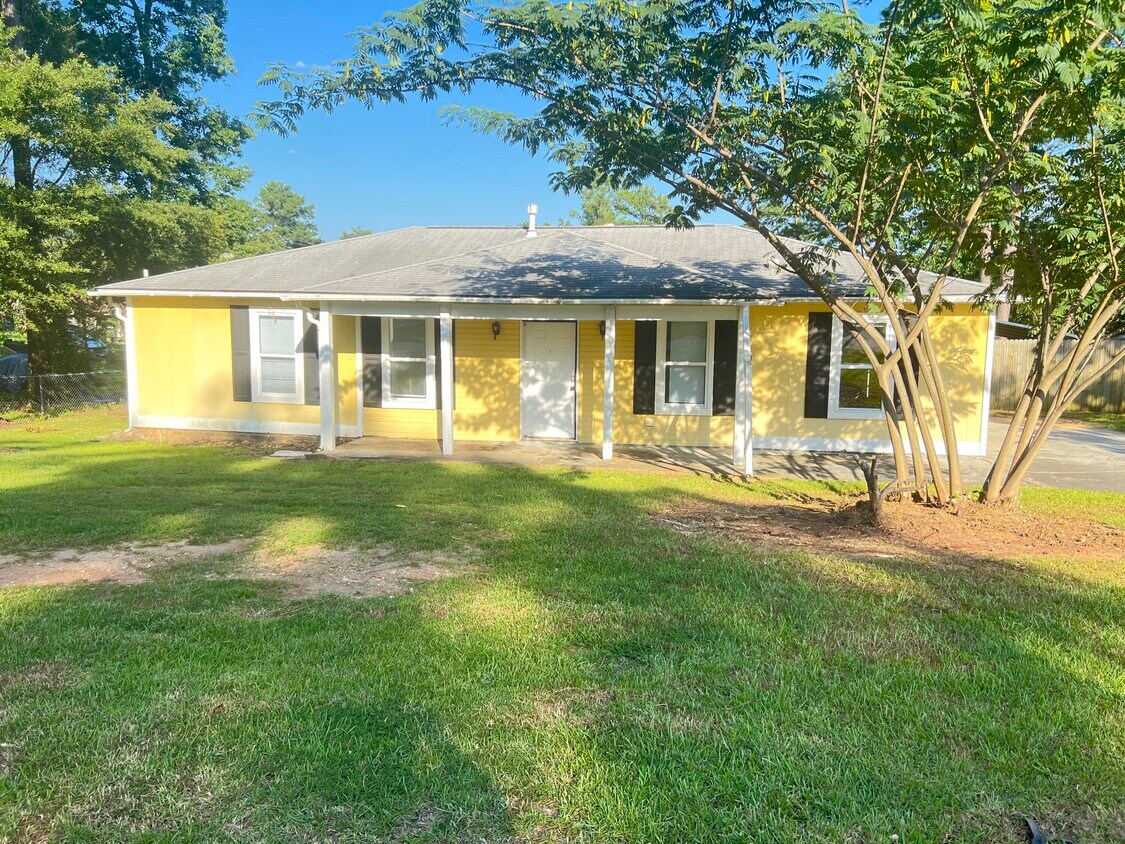 Foto principal - 3064 Angela St