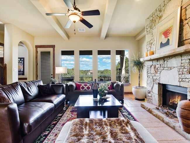 Building Photo - 3902 Red Bird Trail