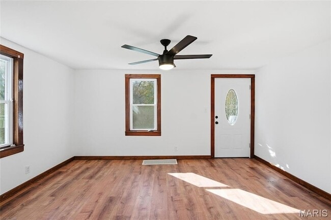 Building Photo - 921 Vine St